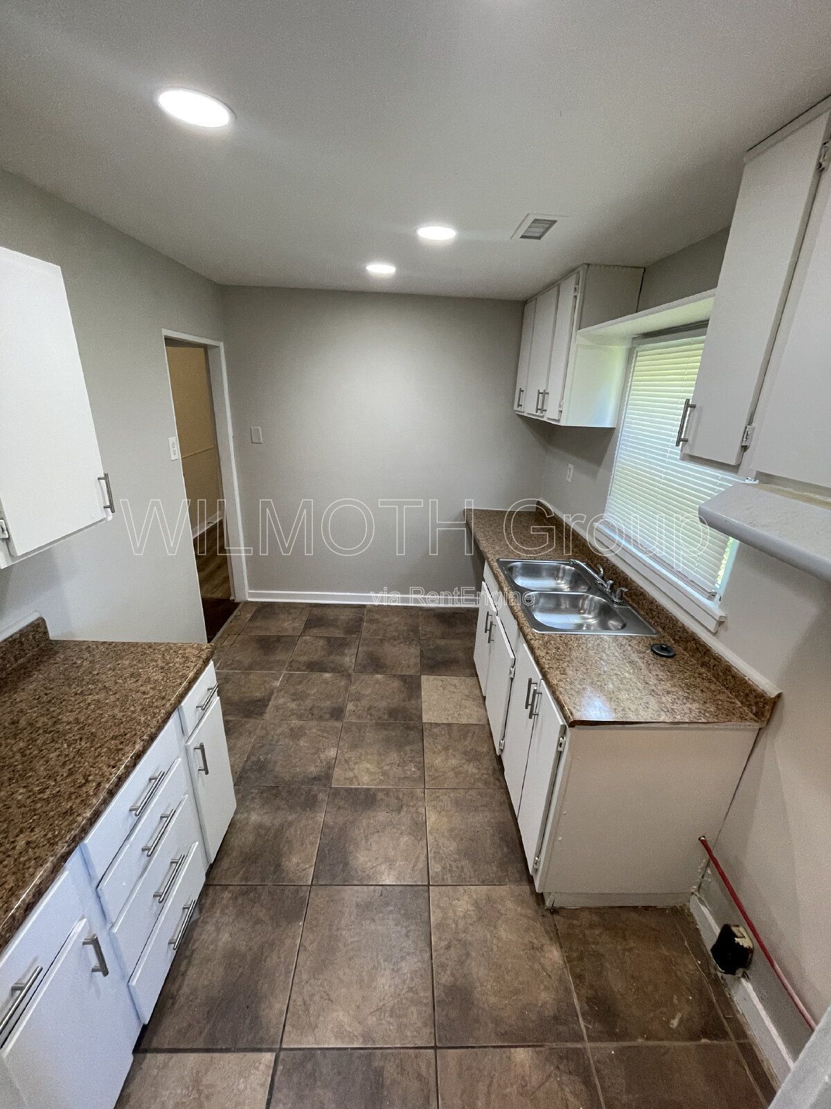 3-Bedroom Home with Spacious Layout in East Indianapolis! property image