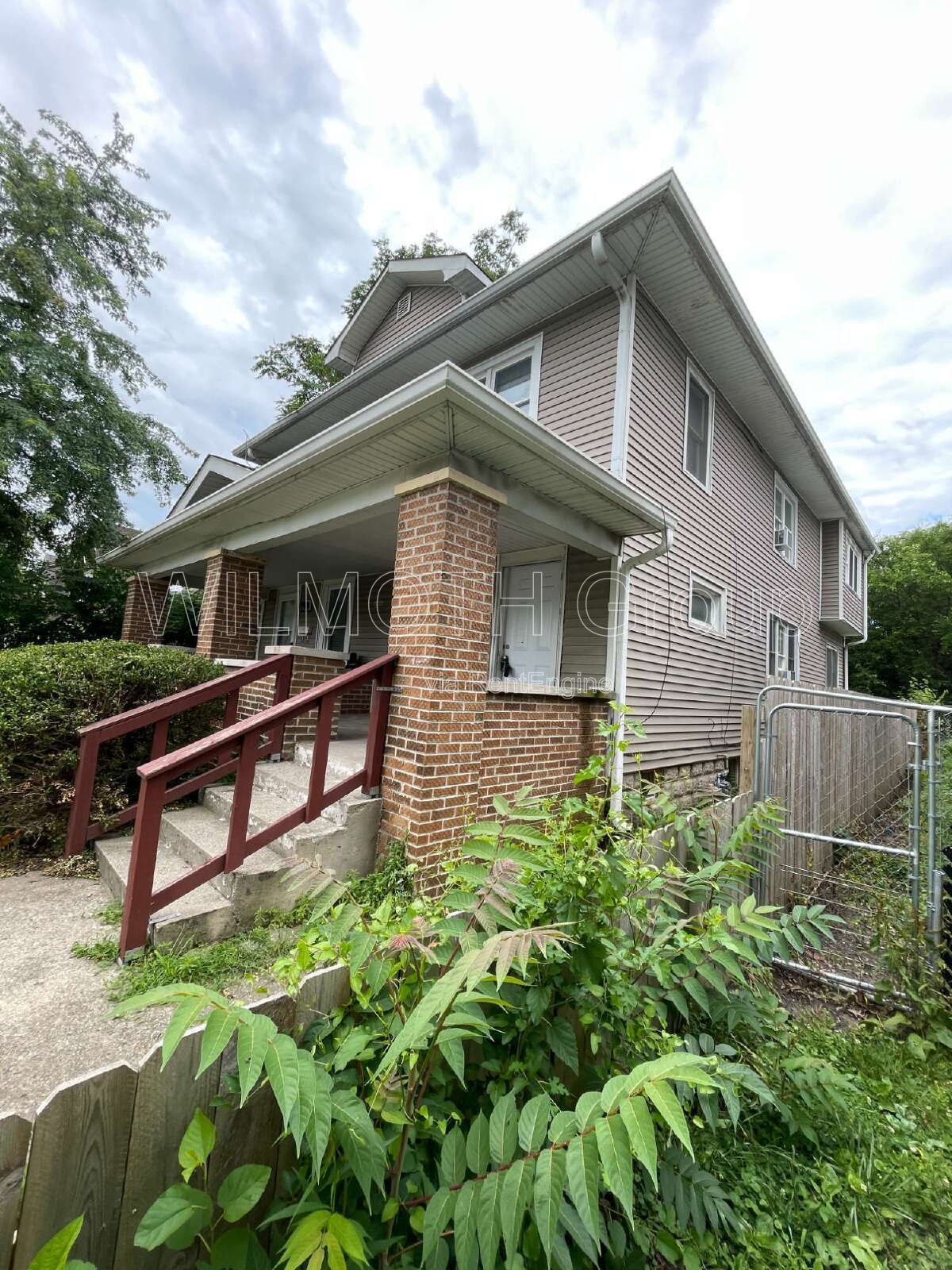 3-Bed Duplex Retreat on North Tuxedo Street, Indianapolis – Spacious 1256 Sq Ft Living! property image