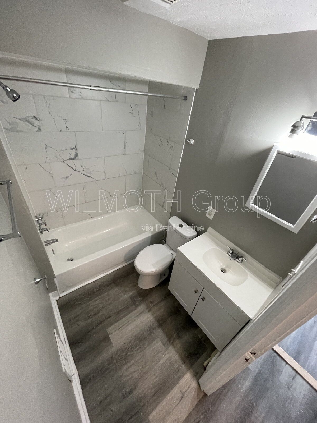3-Bed Duplex Retreat on North Tuxedo Street, Indianapolis – Spacious 1256 Sq Ft Living! property image