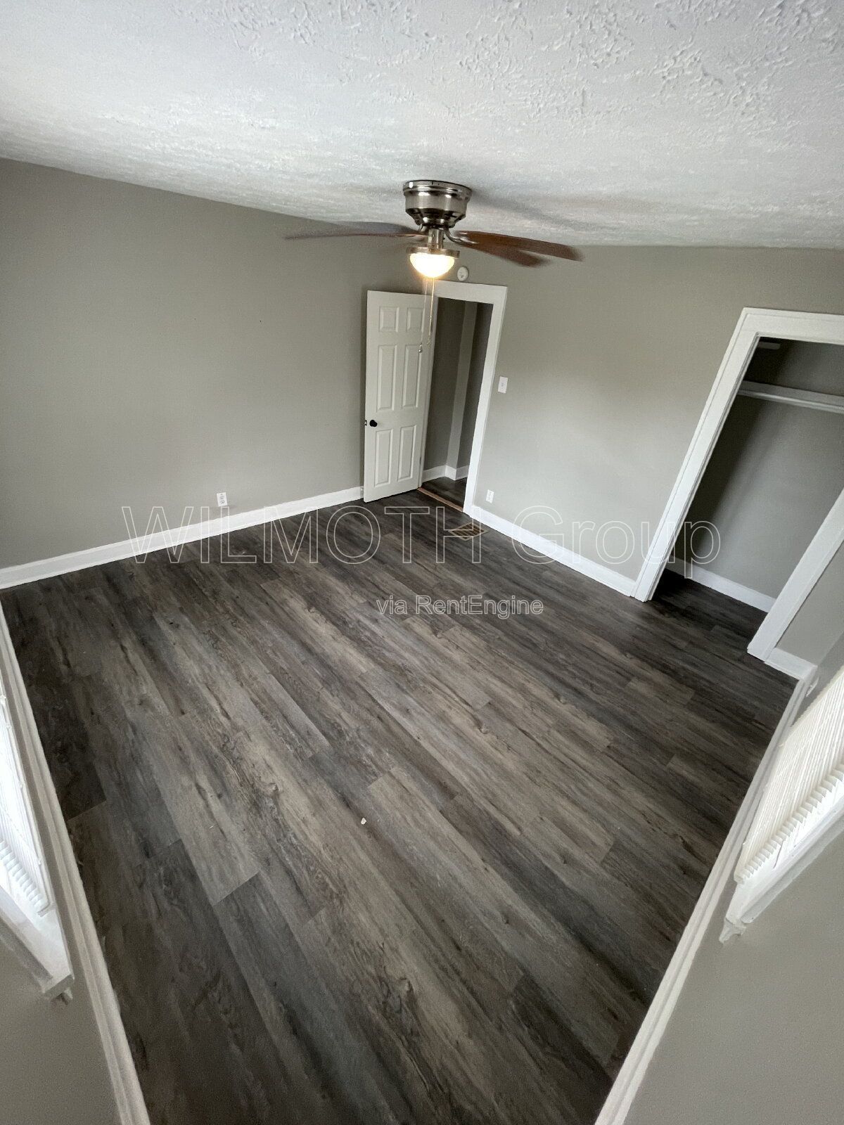3-Bed Duplex Retreat on North Tuxedo Street, Indianapolis – Spacious 1256 Sq Ft Living! property image