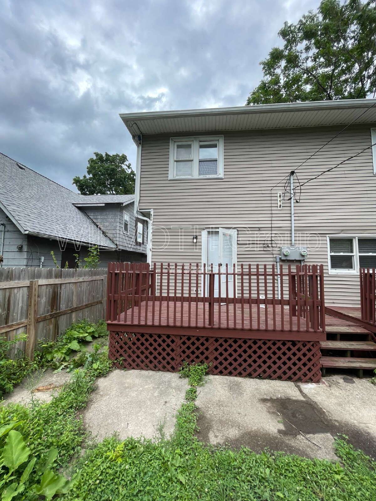 3-Bed Duplex Retreat on North Tuxedo Street, Indianapolis – Spacious 1256 Sq Ft Living! property image