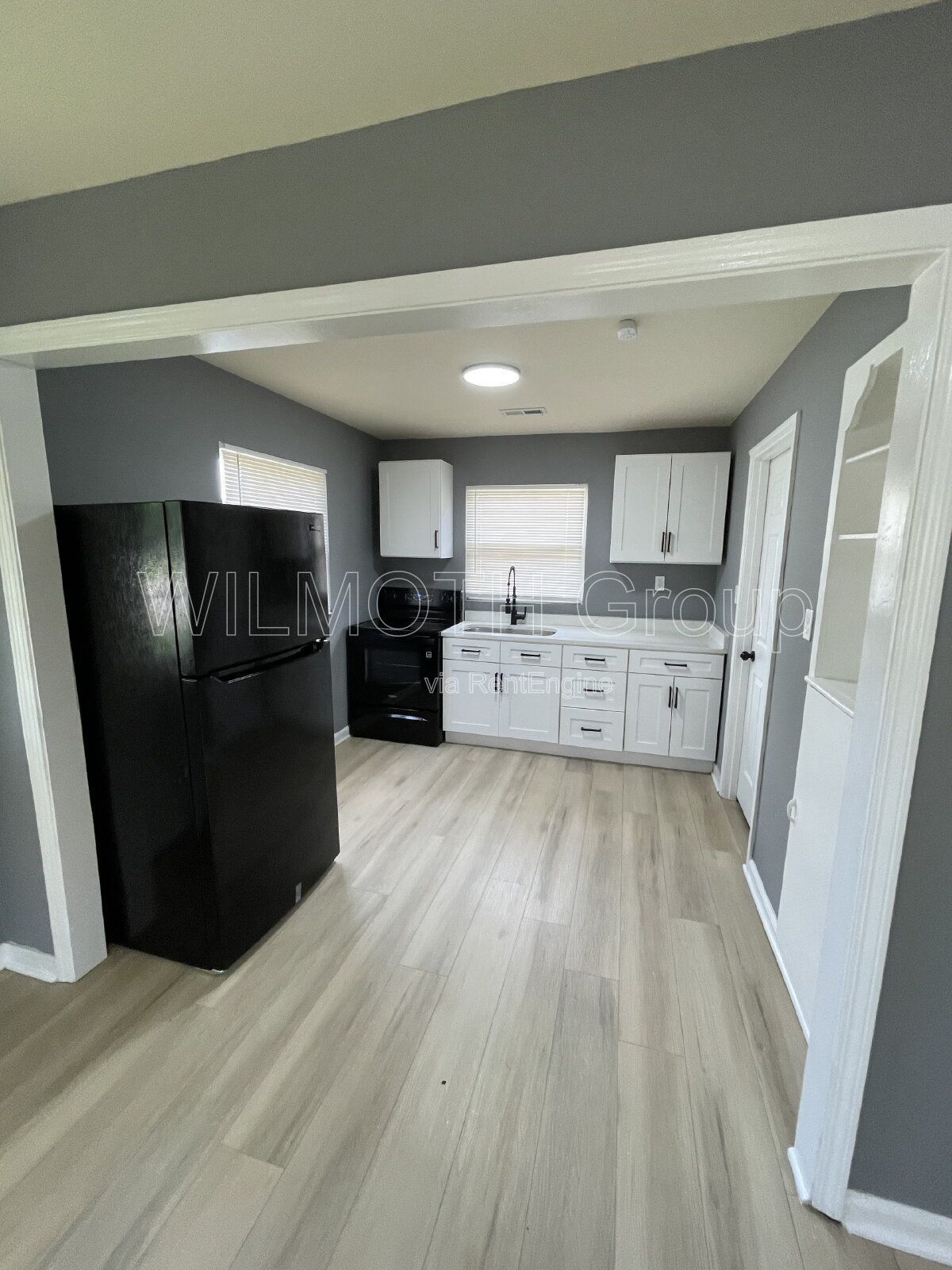 2-Bed Duplex in Indy – Cozy Living on Admiral Drive! property image