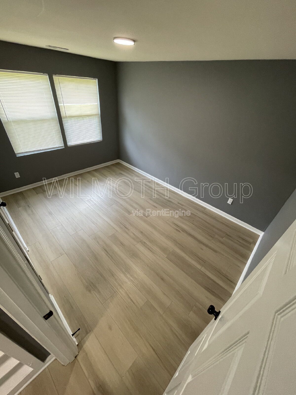 2-Bed Duplex in Indy – Cozy Living on Admiral Drive! property image