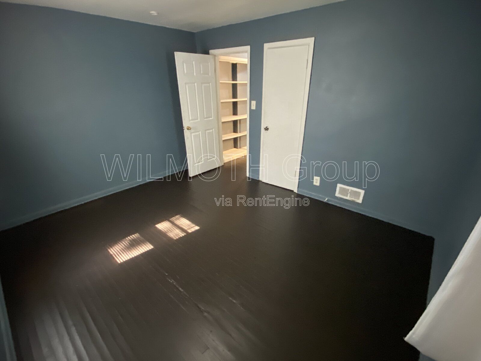 1-Bedroom Retreat with Gleaming Hardwood Floors on Medford Avenue! property image