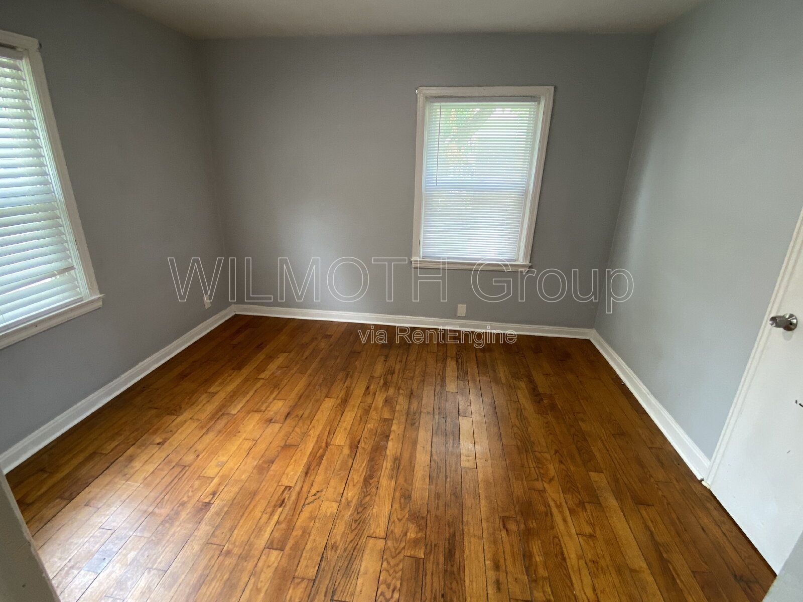3-Bed Home with Gleaming Hardwood Floors at 607 North Tibbs Avenue! property image