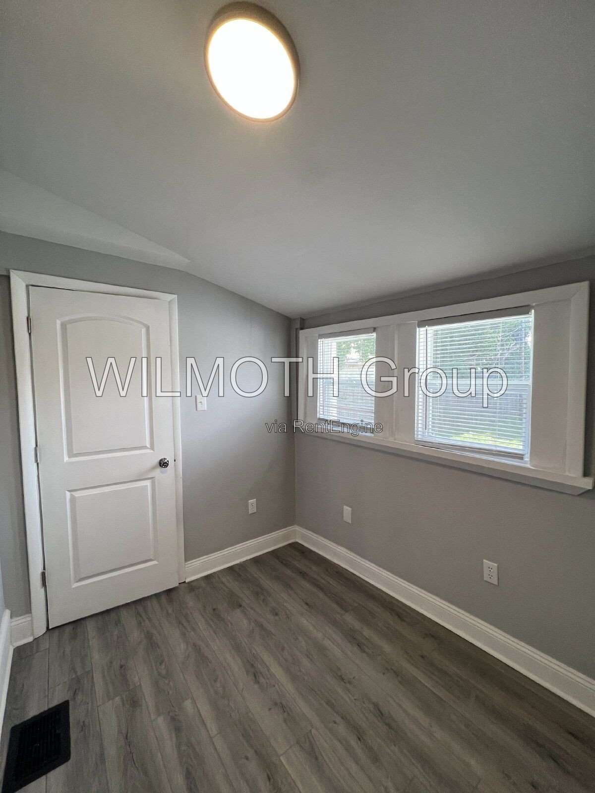 Affordable one bedroom apartment in Downtown Shelbyville! property image