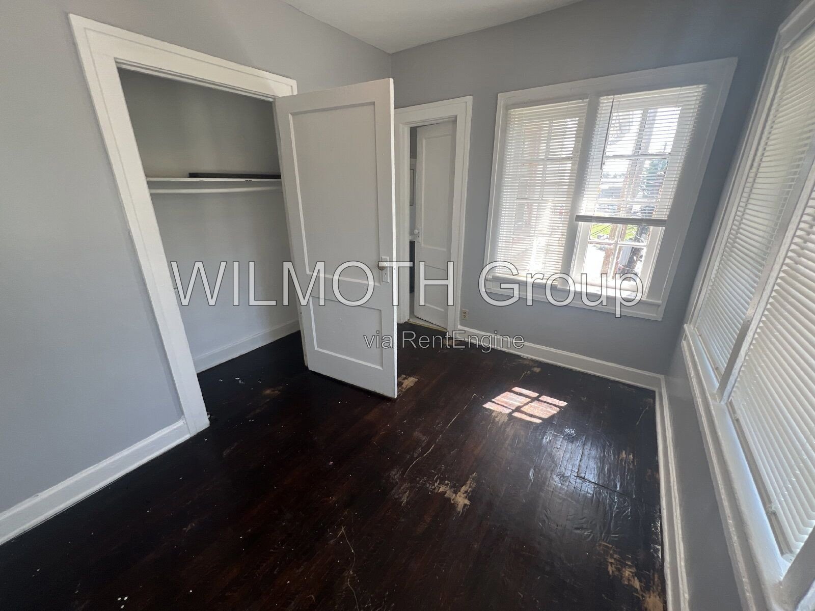 2-Bed Oasis with Gleaming Hardwood Floors at 634 East 37th Street, Indianapolis! property image