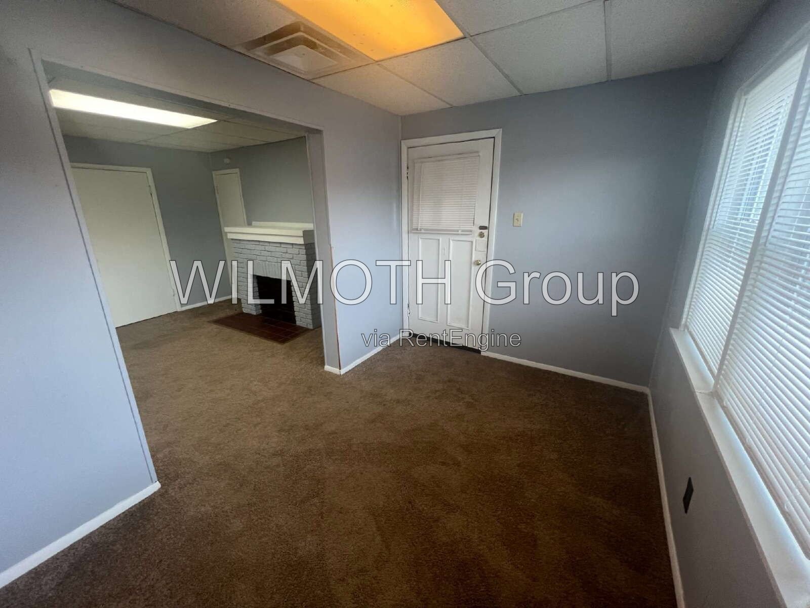 1-Bedroom Retreat in Indianapolis - 800 Sq Ft of Comfort on Broadway Street! property image