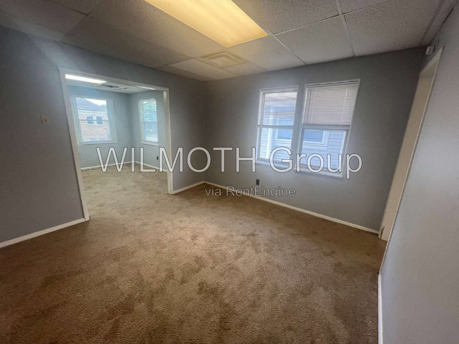 1-Bedroom Retreat in Indianapolis - 800 Sq Ft of Comfort on Broadway Street! property image