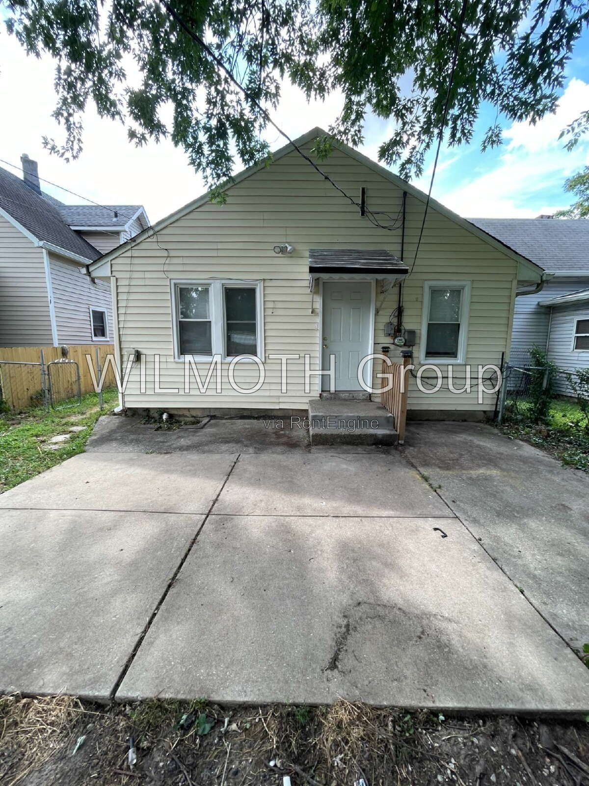 3-Bedroom Gem in Indianapolis – Cozy Living with 1008 Sq. Ft.! property image