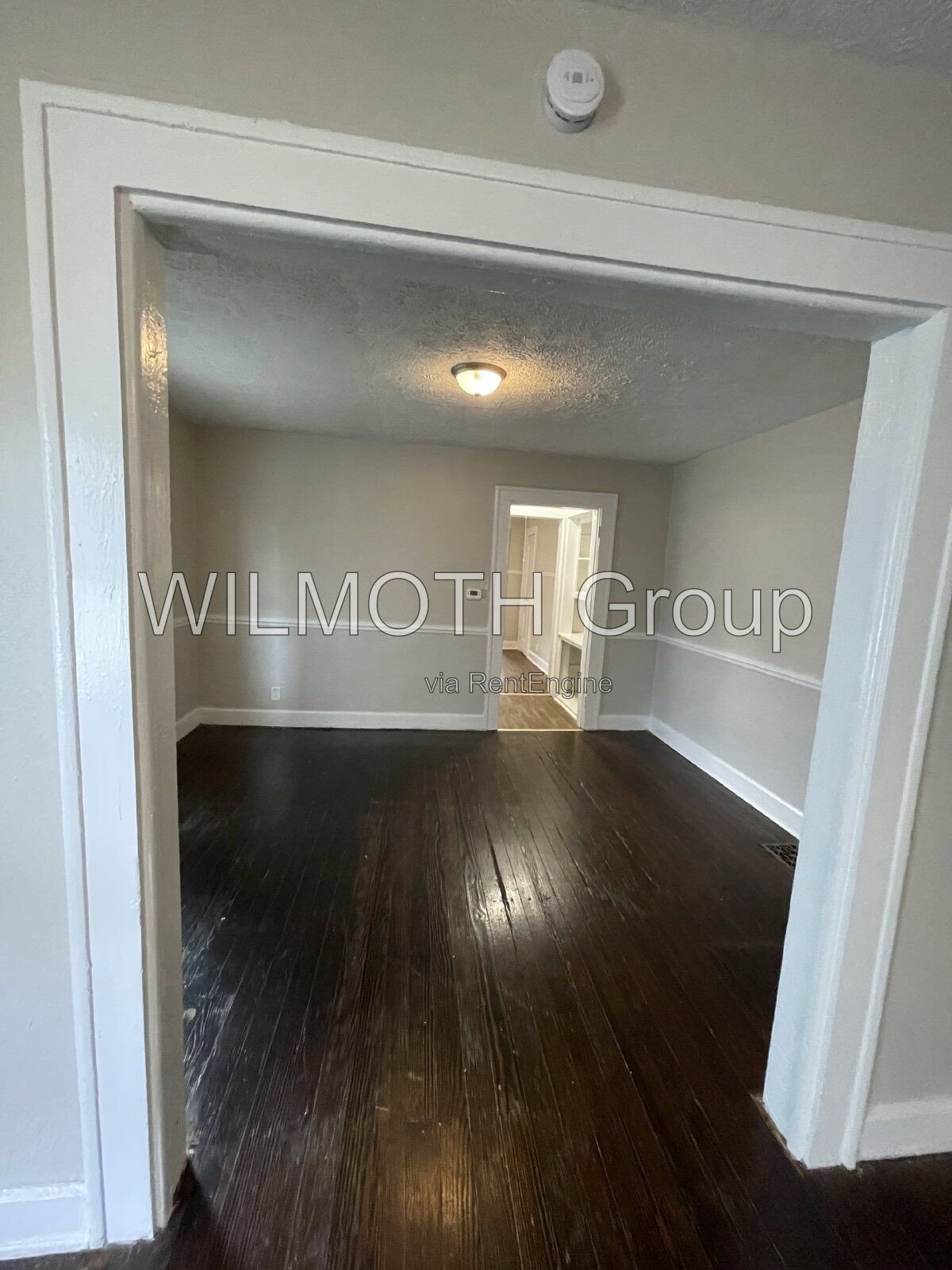 1-Bedroom Retreat with Gleaming Hardwood Floors in Indianapolis! property image