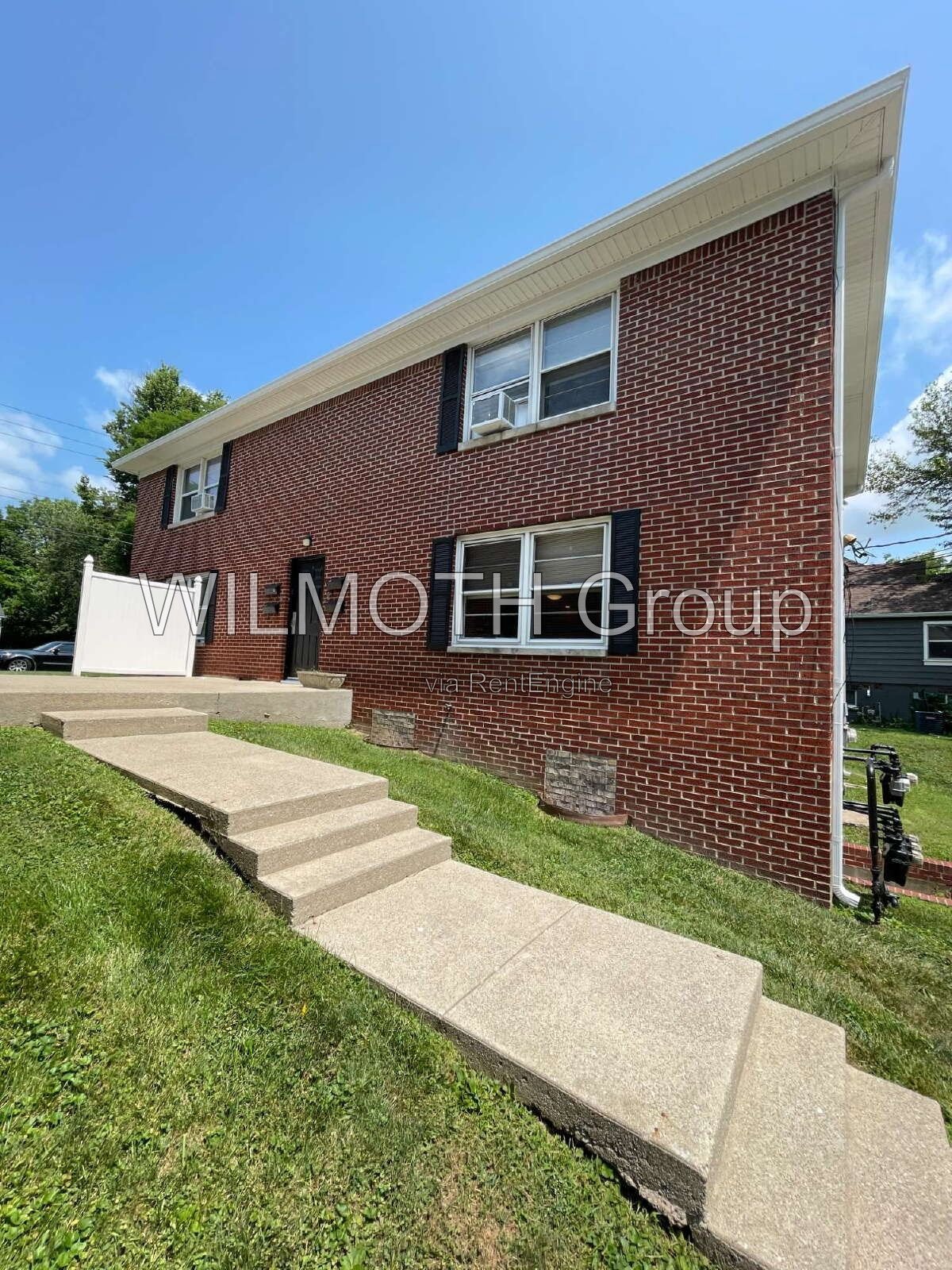 1-Bed Retreat in Greenfield – Cozy Living at 113 West 5th Street! property image
