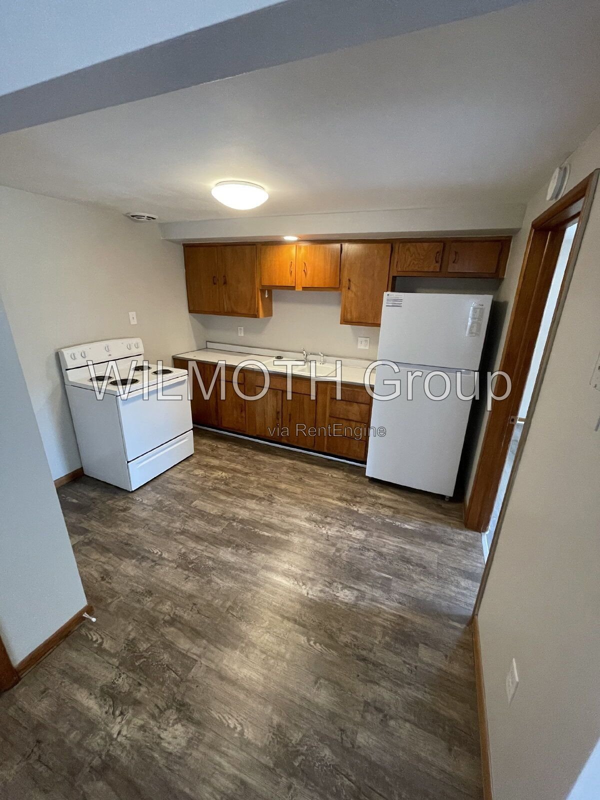 1-Bed Retreat in Greenfield – Cozy Living at 113 West 5th Street! property image