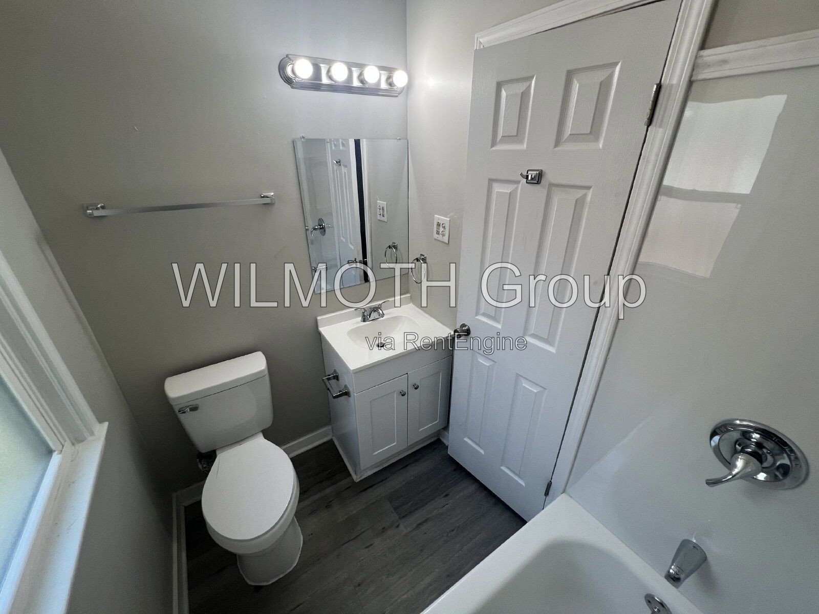 1-Bedroom Retreat in Indianapolis – Cozy Living Awaits at 614 Moreland Ave! property image