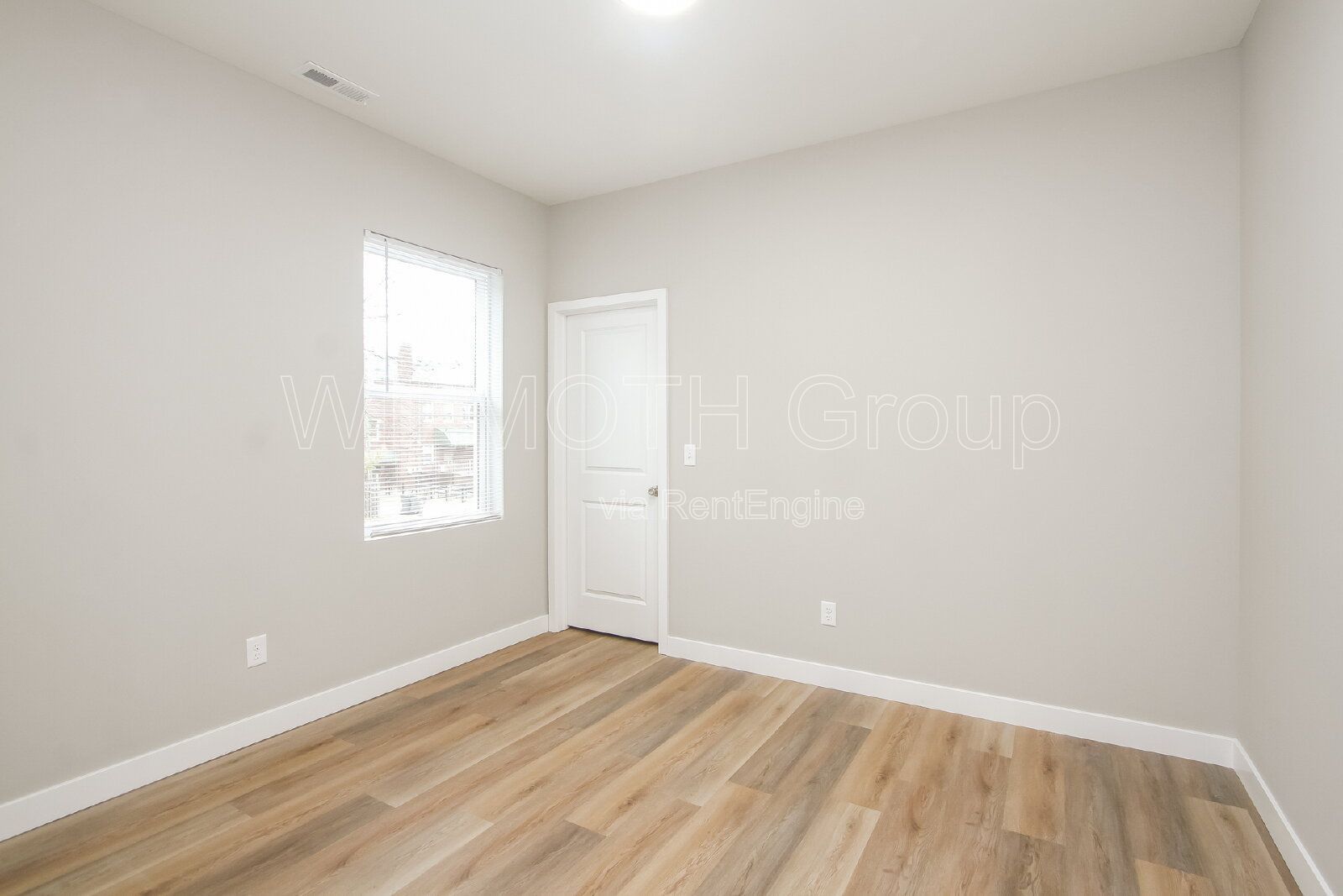3-Bed Duplex Retreat in Indianapolis! property image