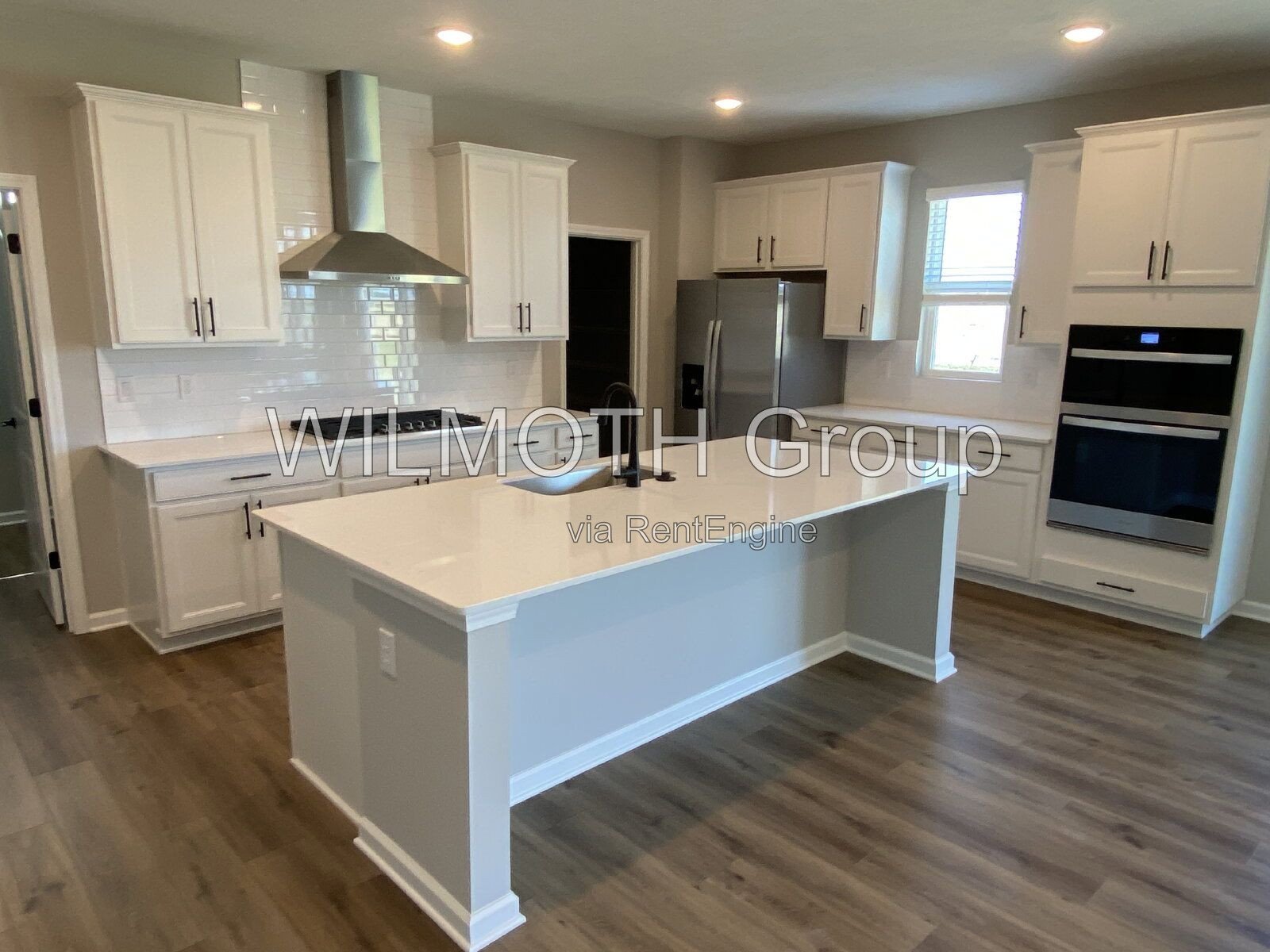 Never Lived in 4 bedroom home in Noblesville! property image