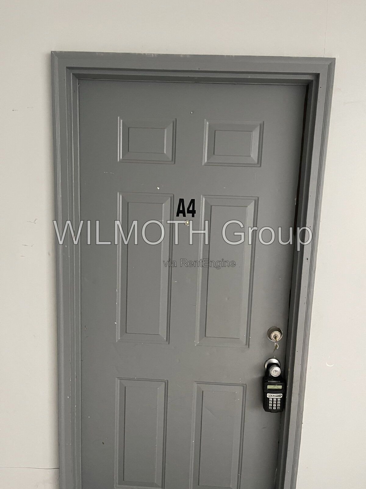 2-Bed Gem on East 49th Street – Perfectly Compact Living in Indianapolis! property image