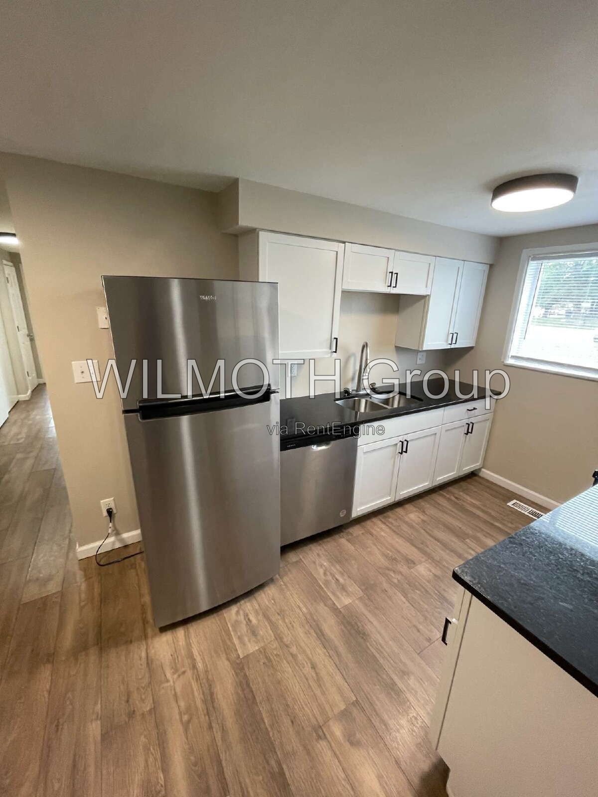 2-Bed Gem on East 49th Street – Perfectly Compact Living in Indianapolis! property image