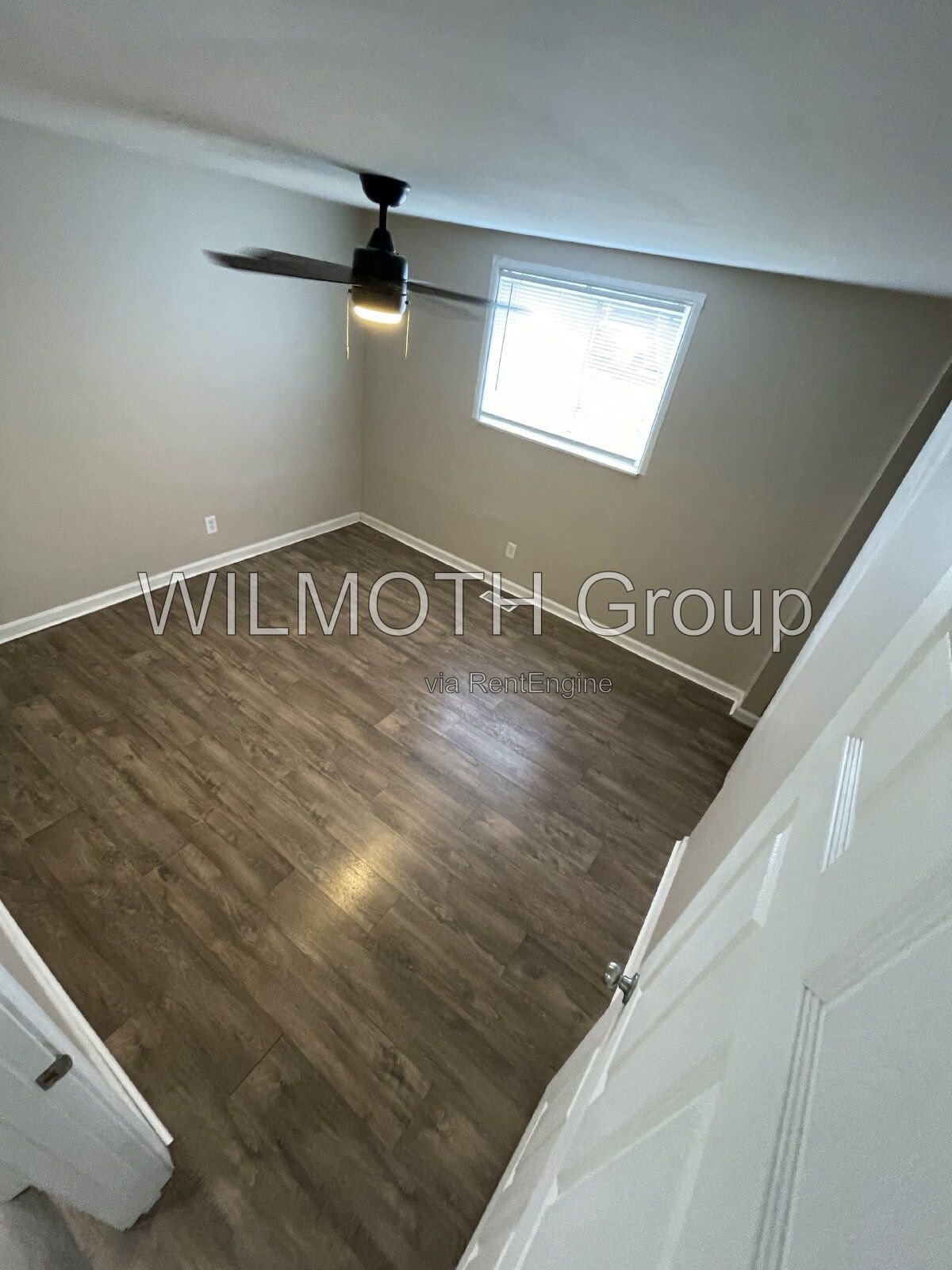2-Bed Gem on East 49th Street – Perfectly Compact Living in Indianapolis! property image