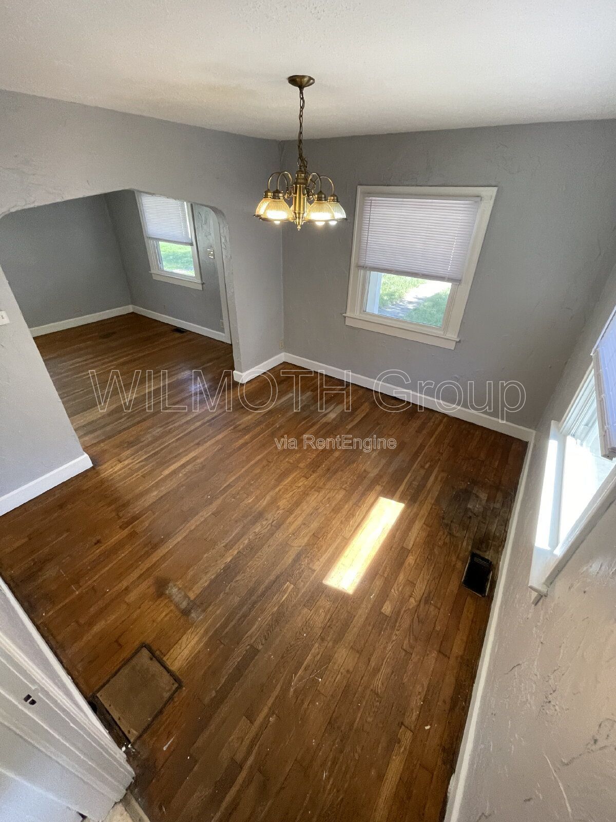 2-Bedroom, 1-Bath Retreat with Gleaming Hardwood Floors at 822 North Emerson Avenue! property image