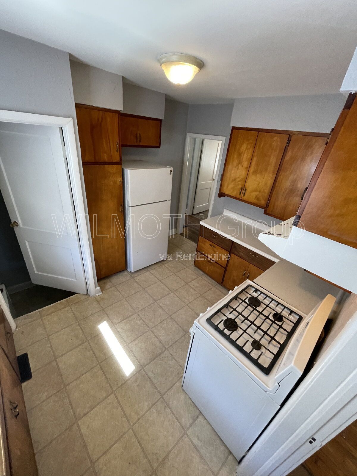 2-Bedroom, 1-Bath Retreat with Gleaming Hardwood Floors at 822 North Emerson Avenue! property image
