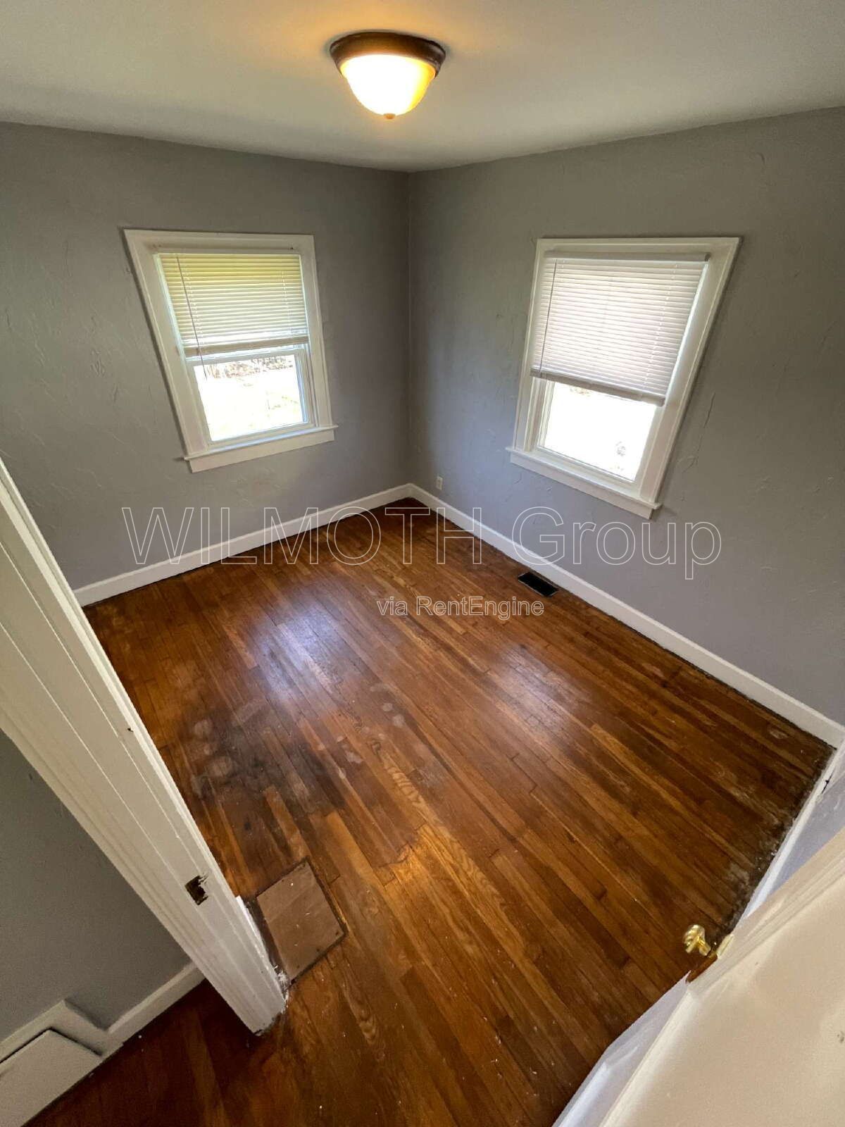 2-Bedroom, 1-Bath Retreat with Gleaming Hardwood Floors at 822 North Emerson Avenue! property image