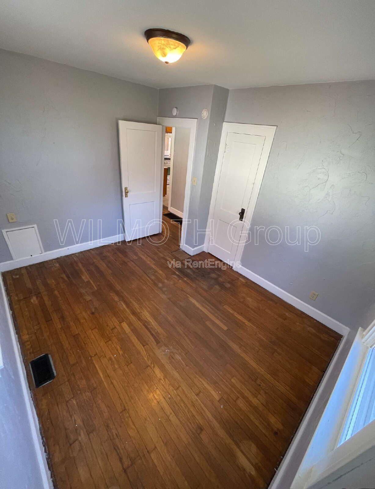 2-Bedroom, 1-Bath Retreat with Gleaming Hardwood Floors at 822 North Emerson Avenue! property image