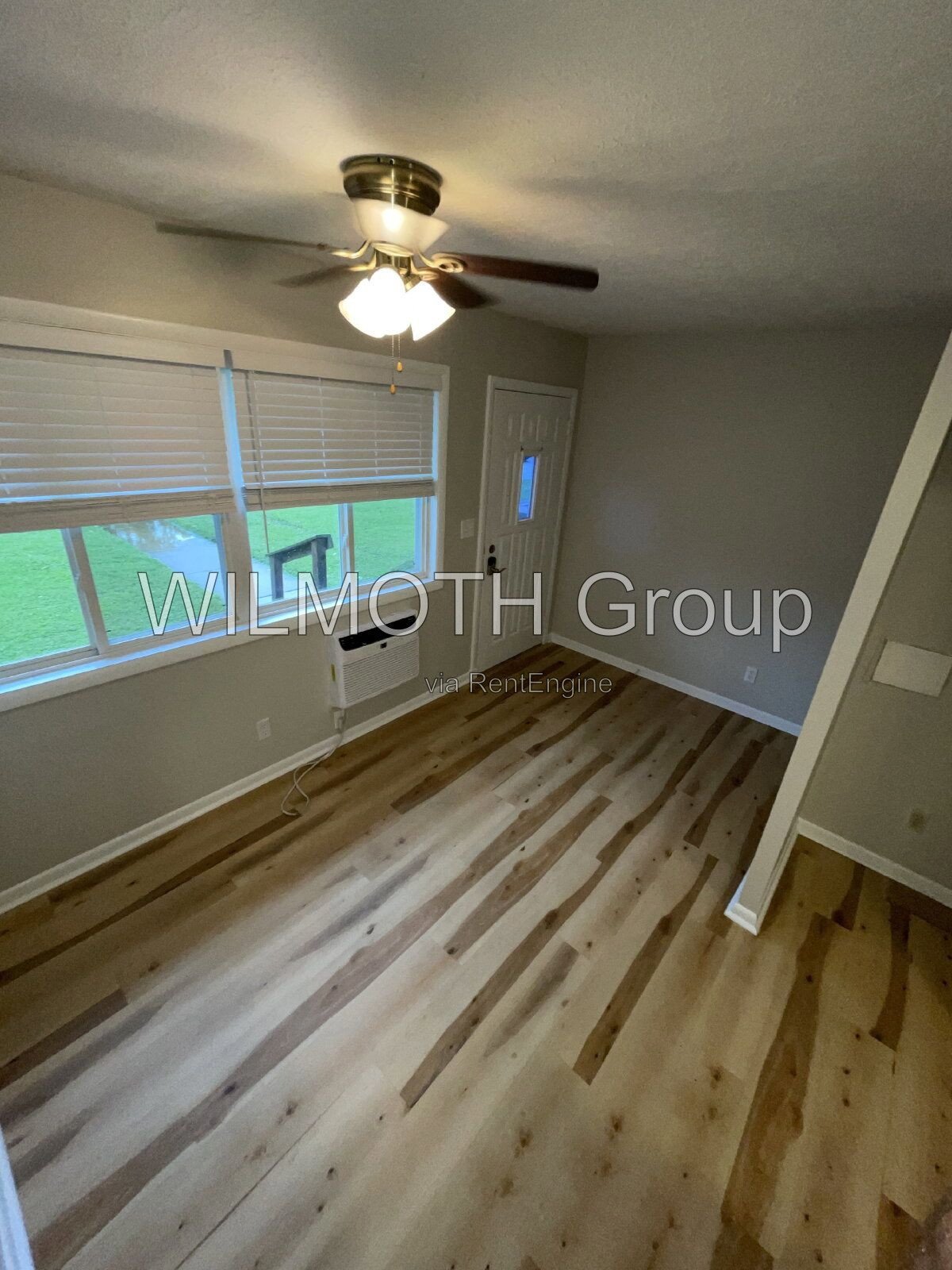 2-Bed Condo Retreat in Shelbyville – Cozy Living Awaits at 959 West McKay Road! property image