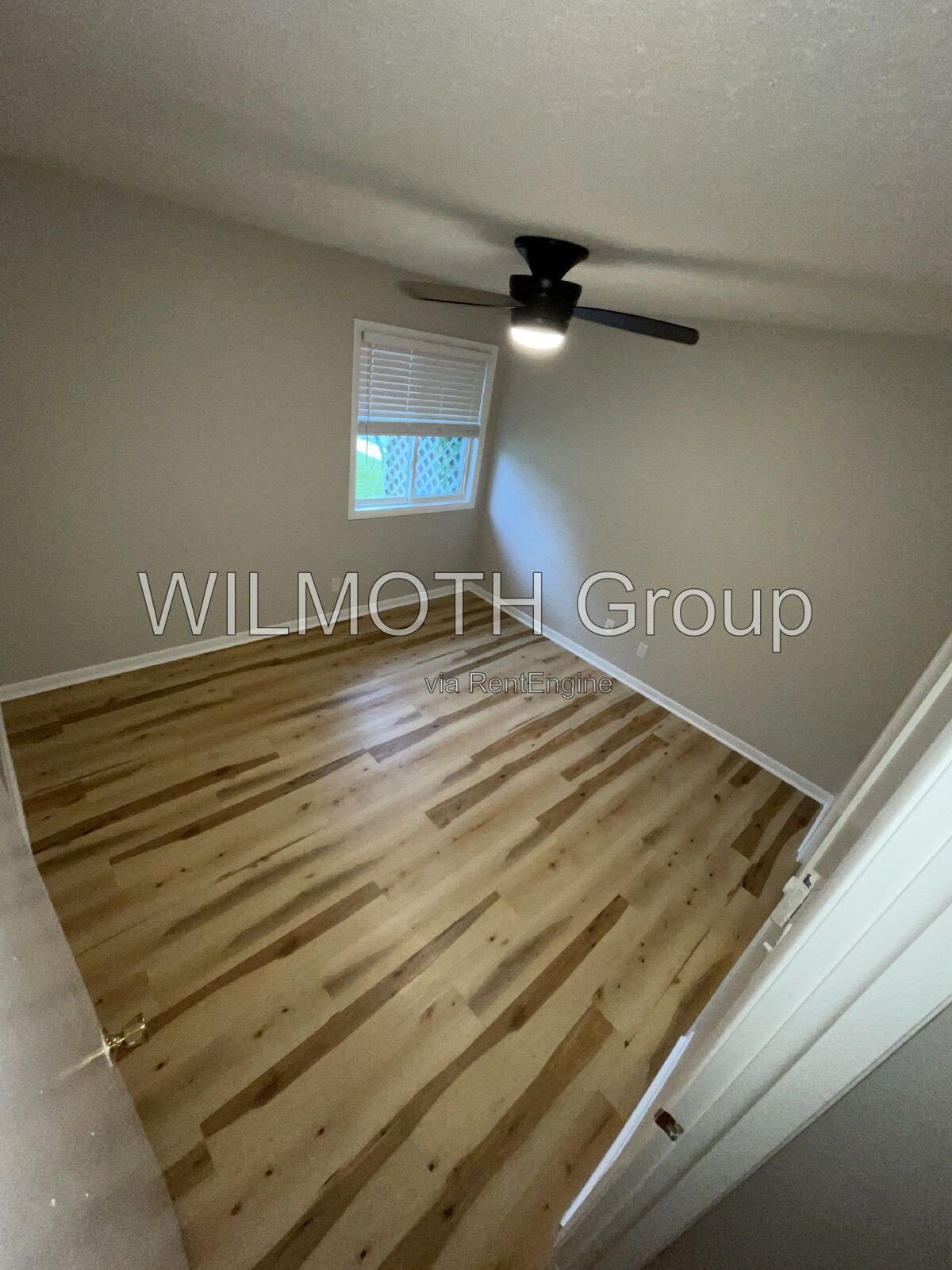 2-Bed Condo Retreat in Shelbyville – Cozy Living Awaits at 959 West McKay Road! property image