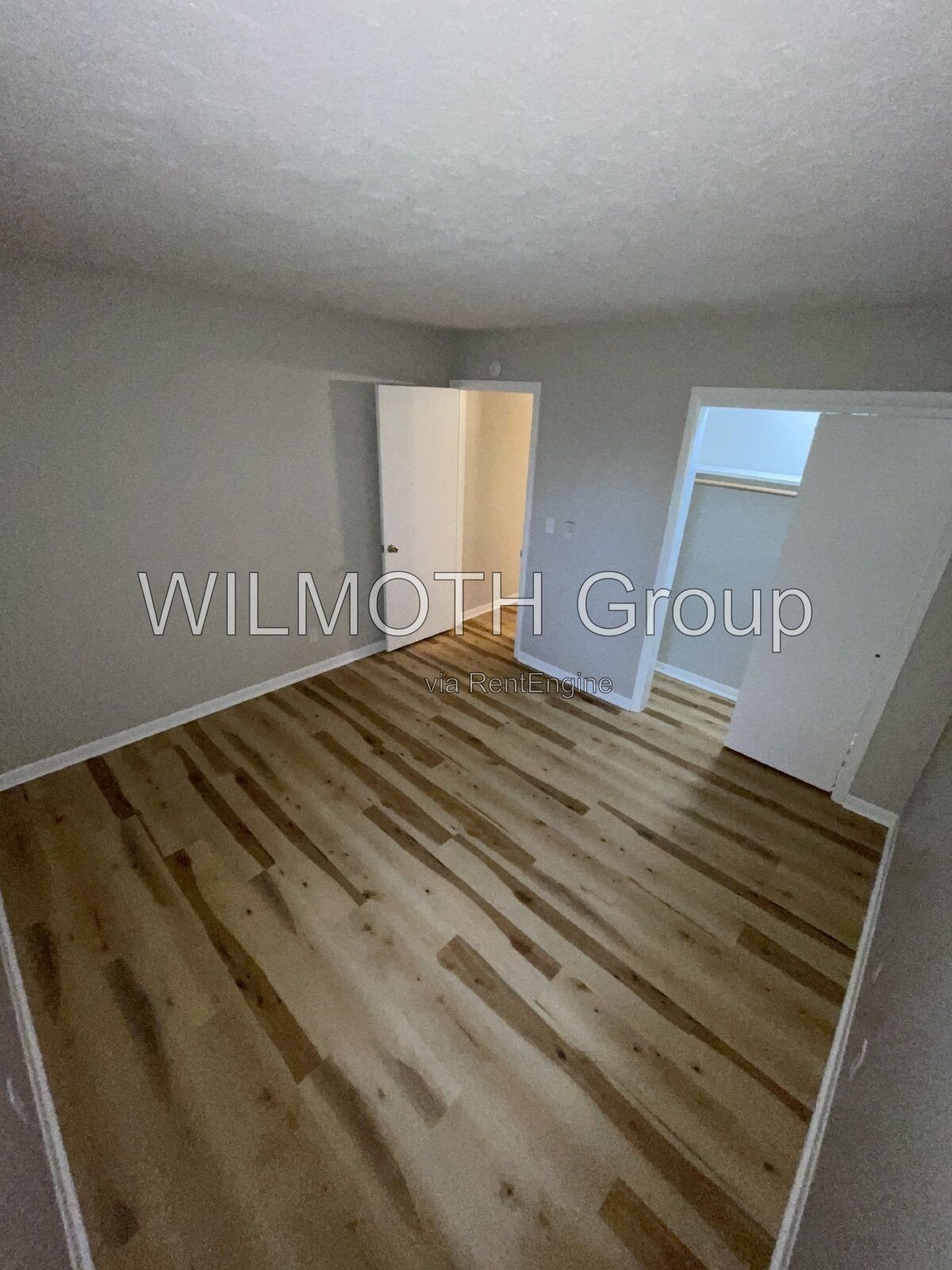 2-Bed Condo Retreat in Shelbyville – Cozy Living Awaits at 959 West McKay Road! property image