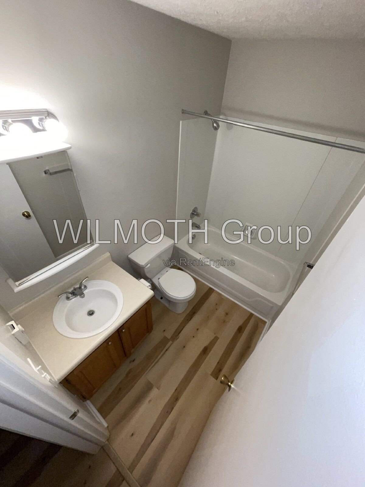 2-Bed Condo Retreat in Shelbyville – Cozy Living Awaits at 959 West McKay Road! property image