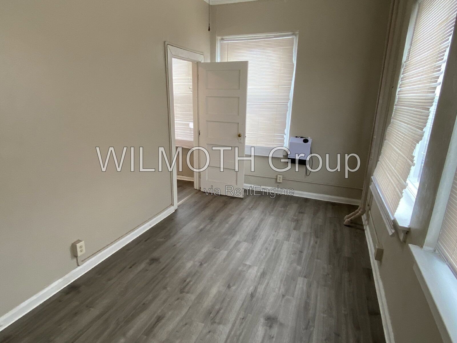 1-Bedroom Retreat in Prime Crawfordsville Location – Cozy Living at 201 East Pike Street! property image