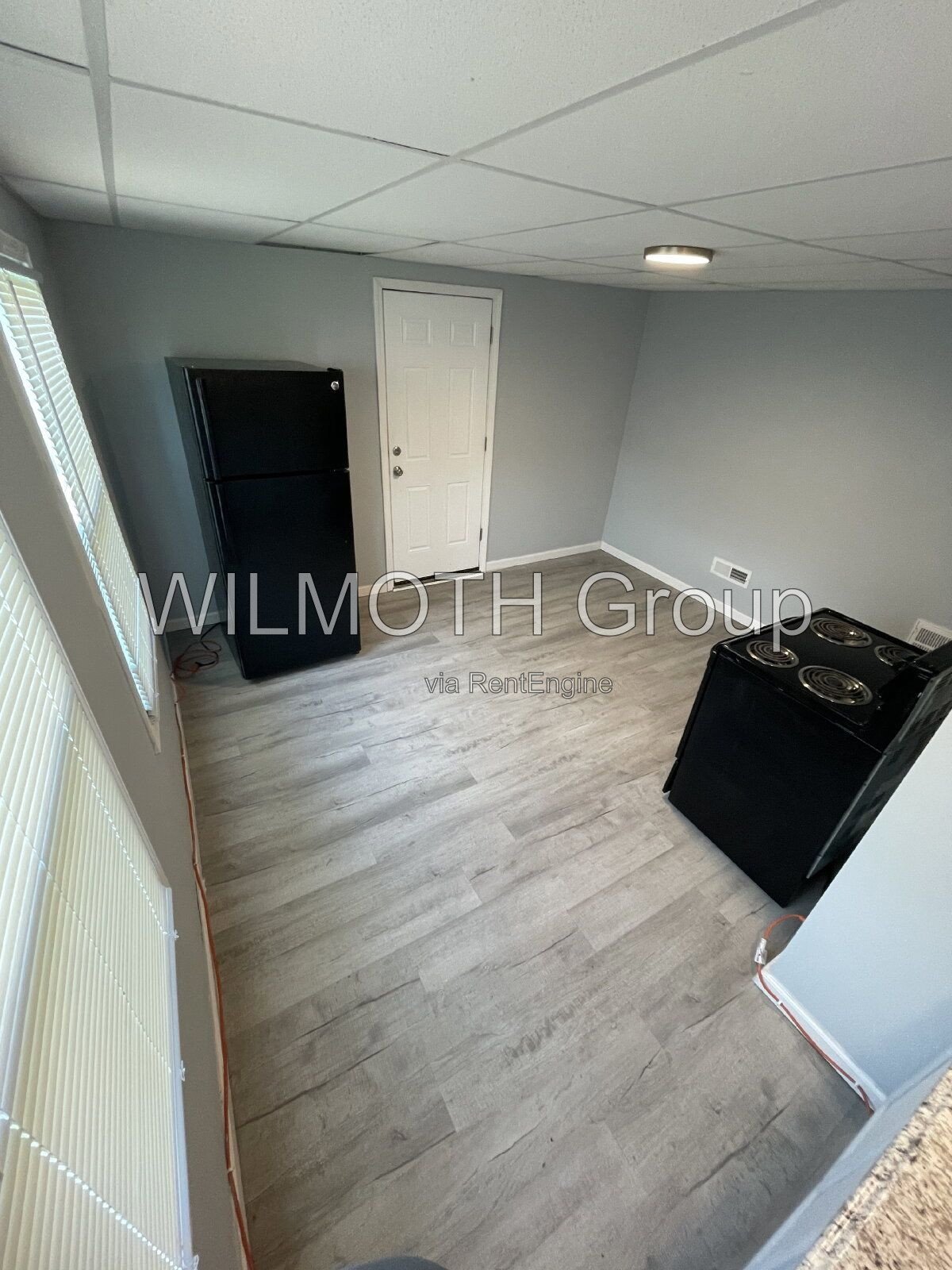2-Bedroom Gem in Indianapolis – Cozy Living Awaits at 15 North Riley Avenue! property image