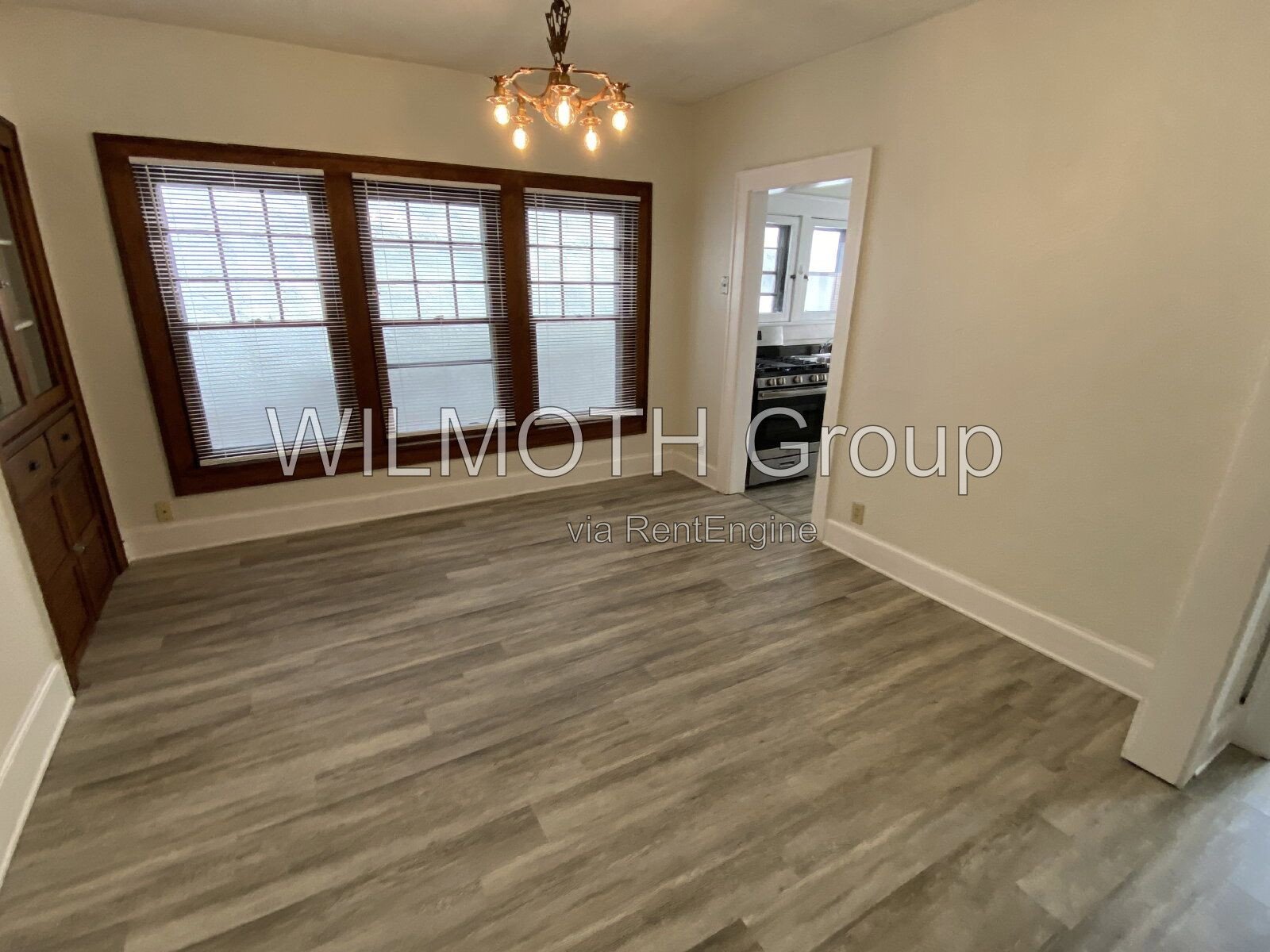 Urban Living in Indianapolis: Spacious 1-Bedroom Gem at 537 East 11th Street! property image