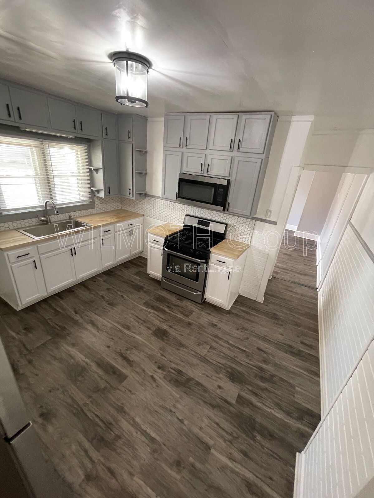3-Bedroom Gem in Beech Grove with Ample Space at 93 South 5th Avenue! property image