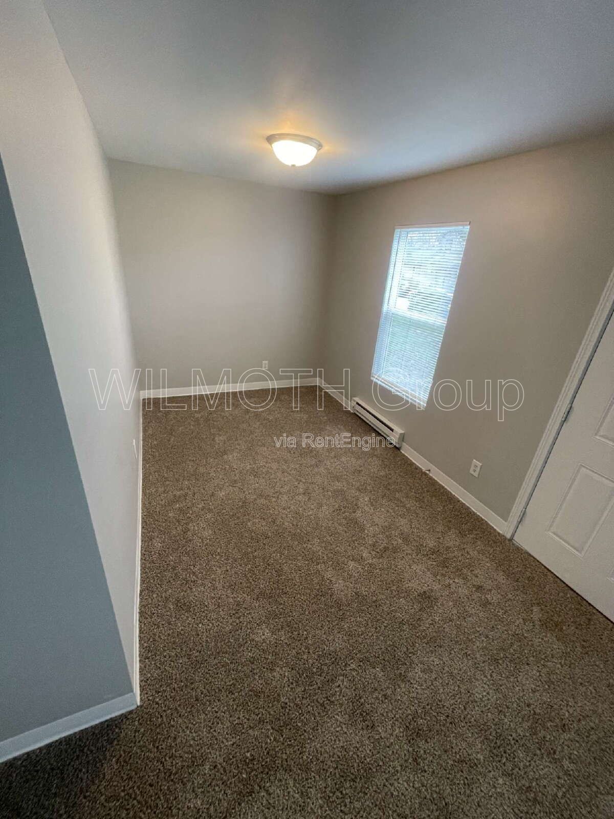 3-Bed, 2-Bath Home at 2045 North Dearborn Street, Indianapolis - Cozy Living Awaits! property image