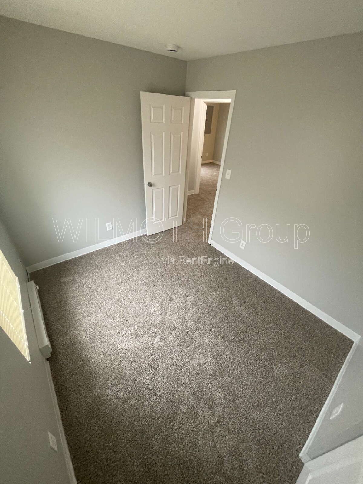 3-Bed, 2-Bath Home at 2045 North Dearborn Street, Indianapolis - Cozy Living Awaits! property image