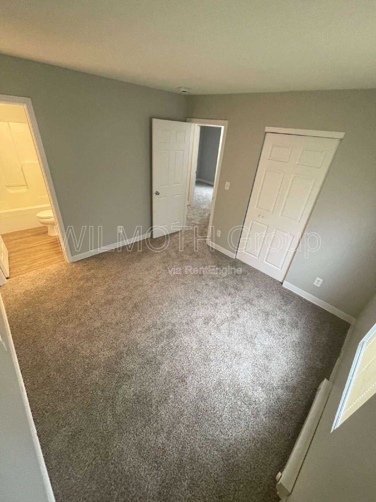 3-Bed, 2-Bath Home at 2045 North Dearborn Street, Indianapolis - Cozy Living Awaits! property image