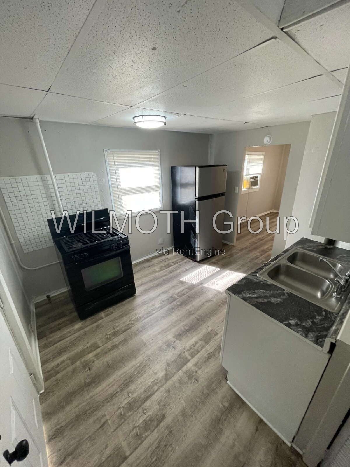 2-Bedroom Retreat at 3121 North Temple Avenue, Indianapolis - Cozy Living in 725 sqft! property image