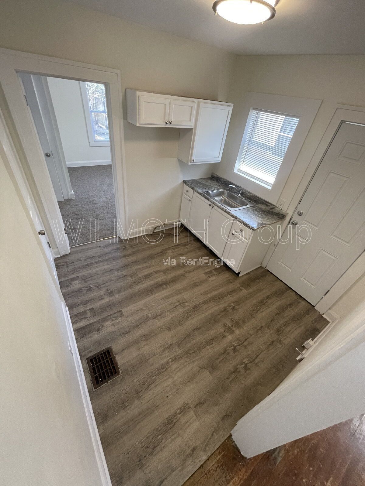 1-Bed Retreat with Hardwood Elegance at 927 North Chester Avenue! property image