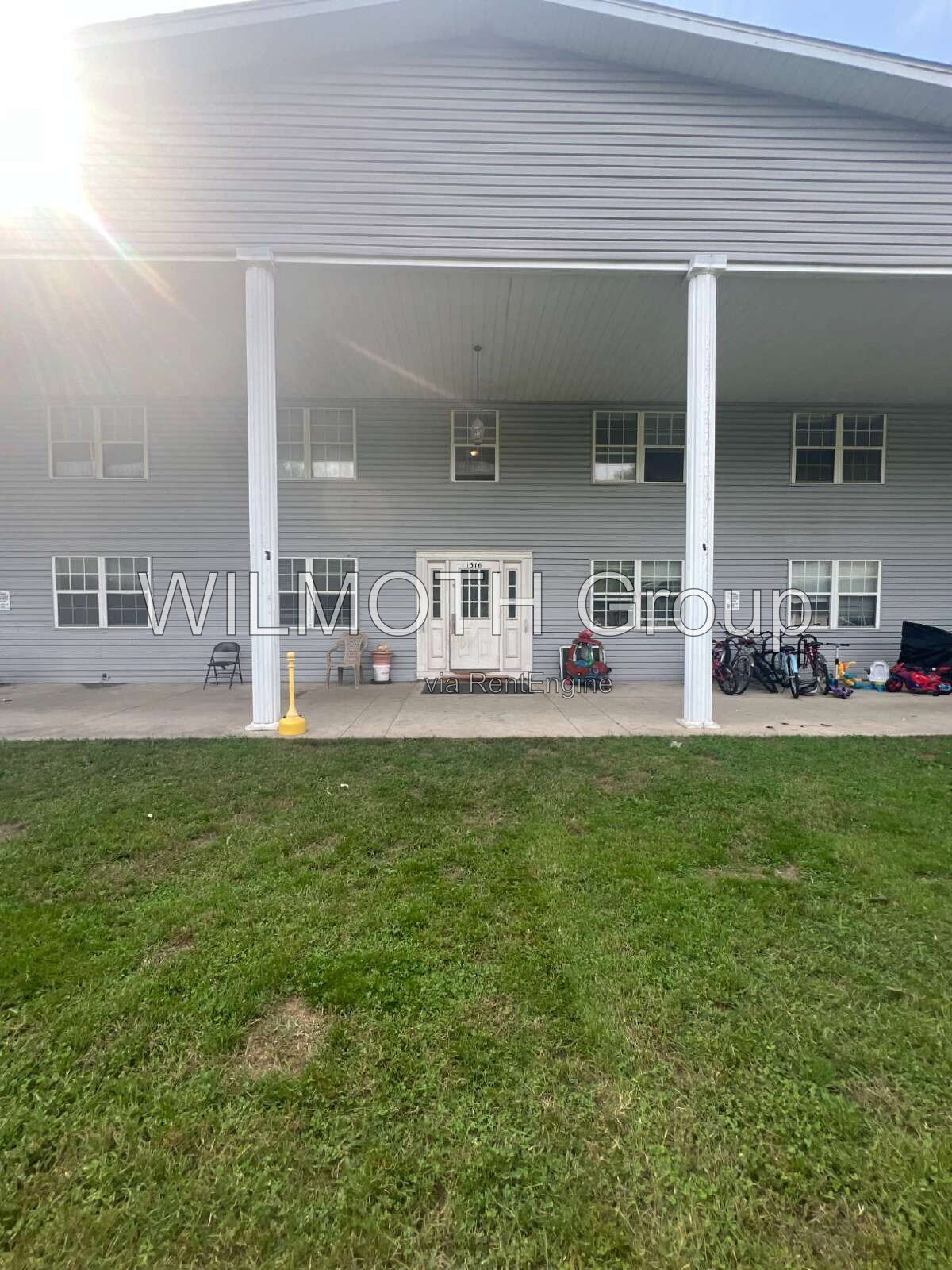 2-Bed Gem in Lebanon - Cozy Comfort at 1316 Millerwood Drive! property image