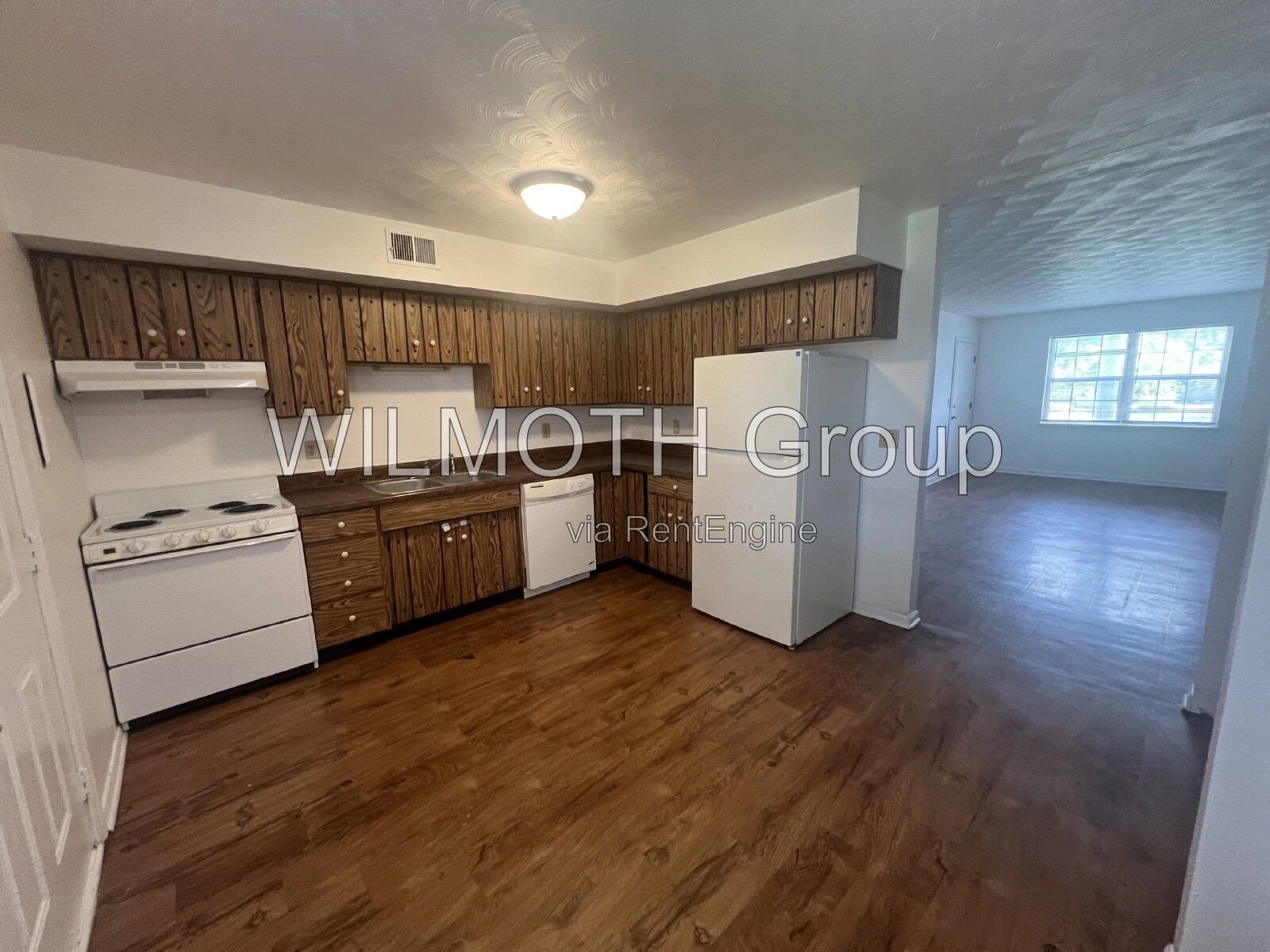 2-Bed Gem in Lebanon - Cozy Comfort at 1316 Millerwood Drive! property image