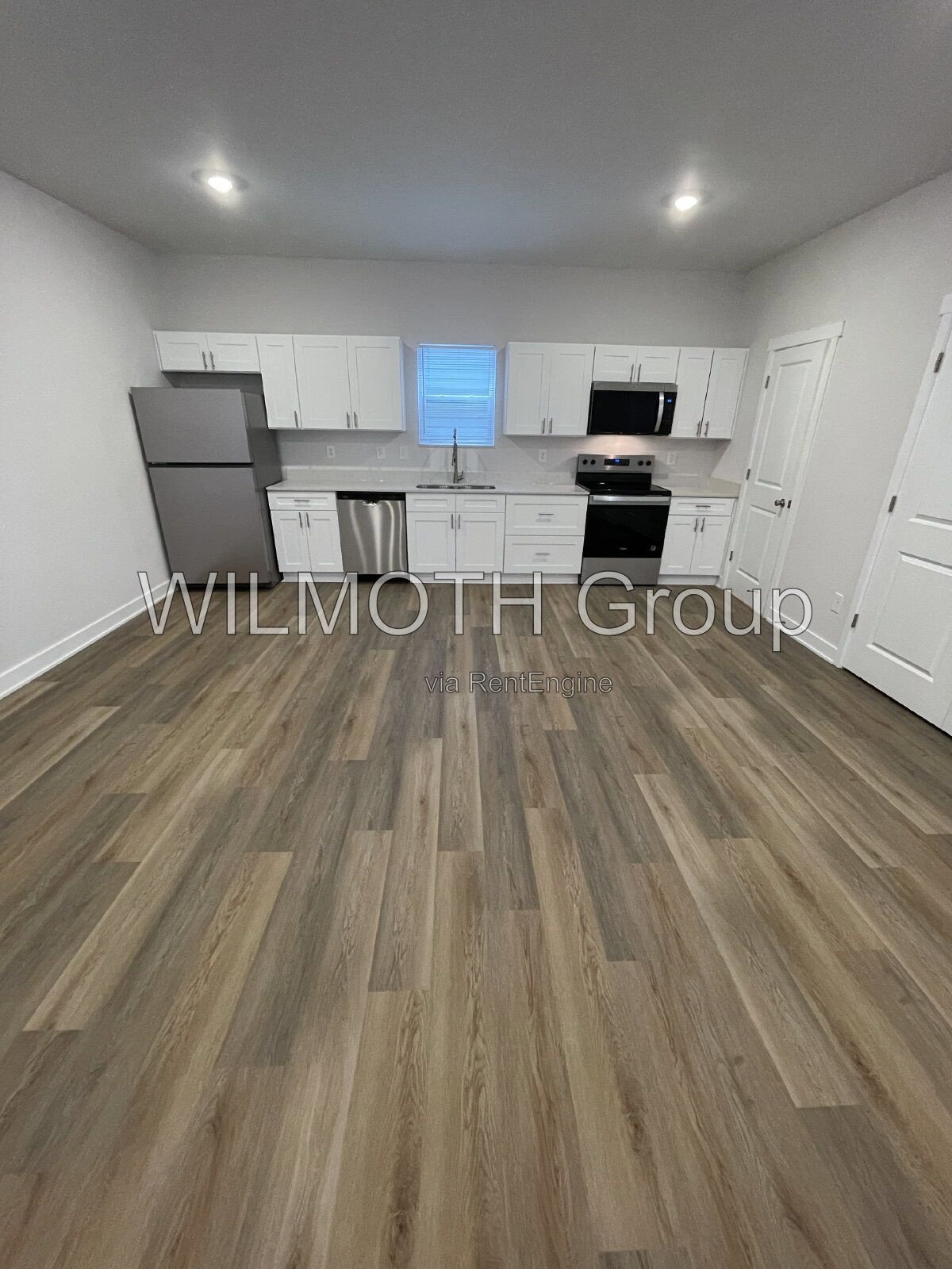 Brand-New 2BR / 2.5BA, 1,300 SF, In-Unit Washer/Dryer, Parking, $1,295 + $500 Move-In Special property image