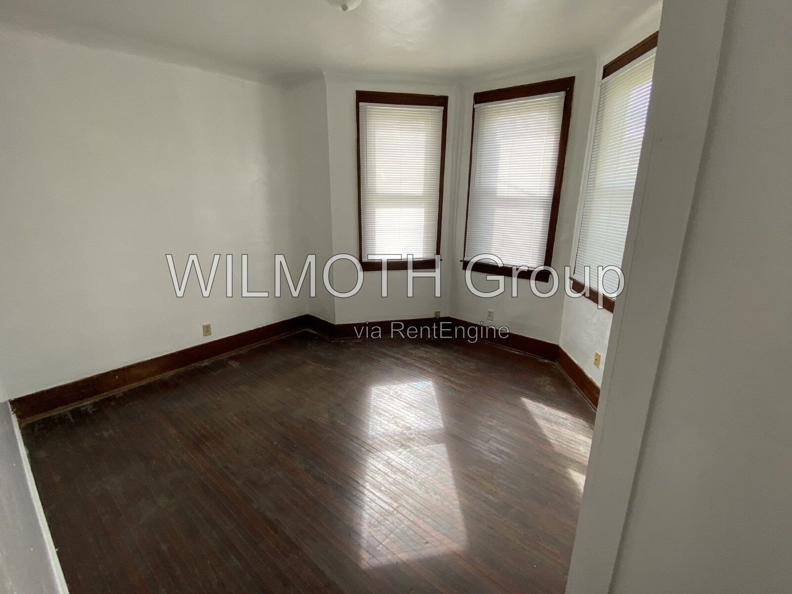 3-Bedroom Duplex with Hardwood Elegance at 404 South 1st Street, Gas City! property image