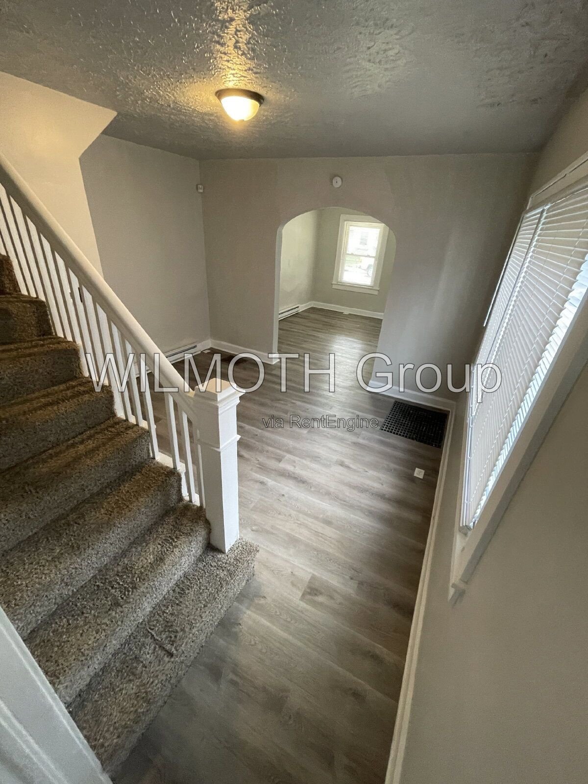 1-Bedroom Retreat on North Drexel Avenue – Cozy 806 Sq Ft Haven in Indianapolis! property image
