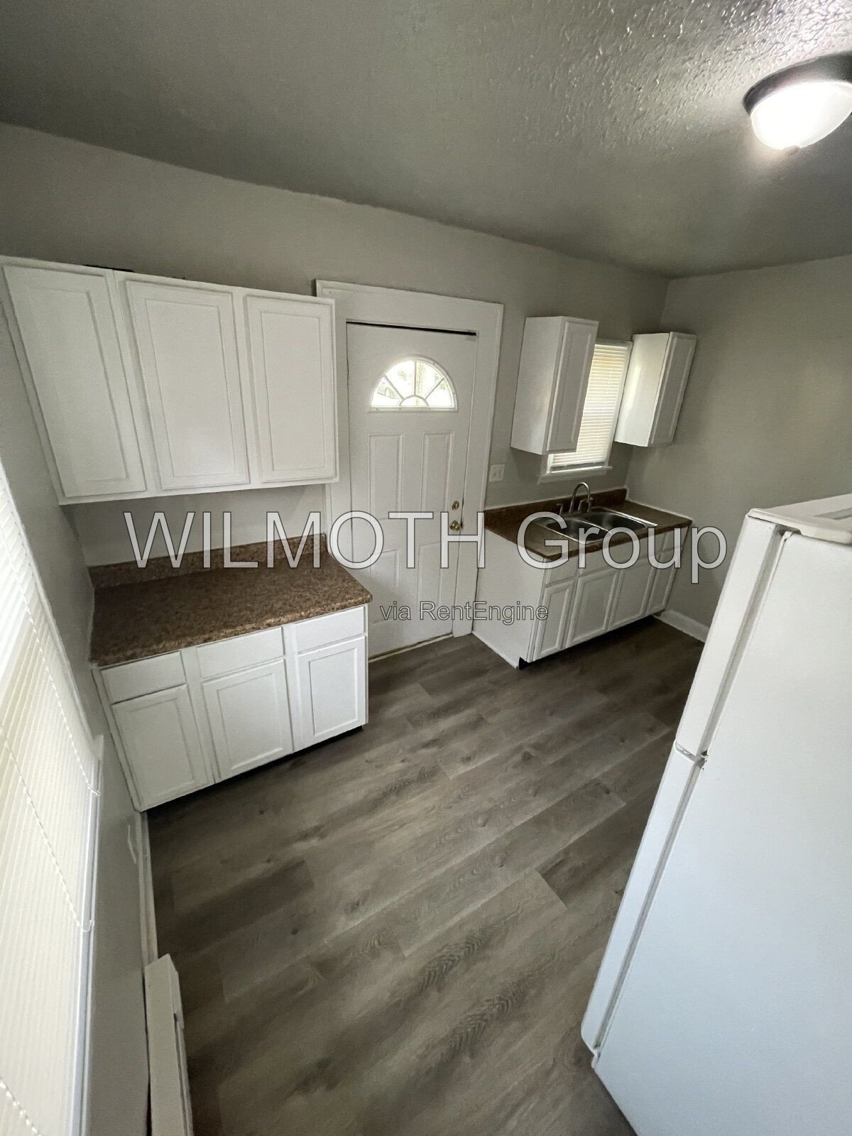 1-Bedroom Retreat on North Drexel Avenue – Cozy 806 Sq Ft Haven in Indianapolis! property image