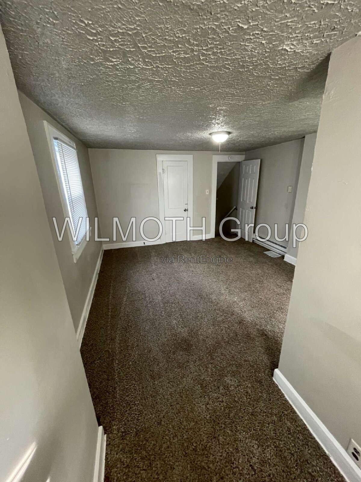 1-Bedroom Retreat on North Drexel Avenue – Cozy 806 Sq Ft Haven in Indianapolis! property image