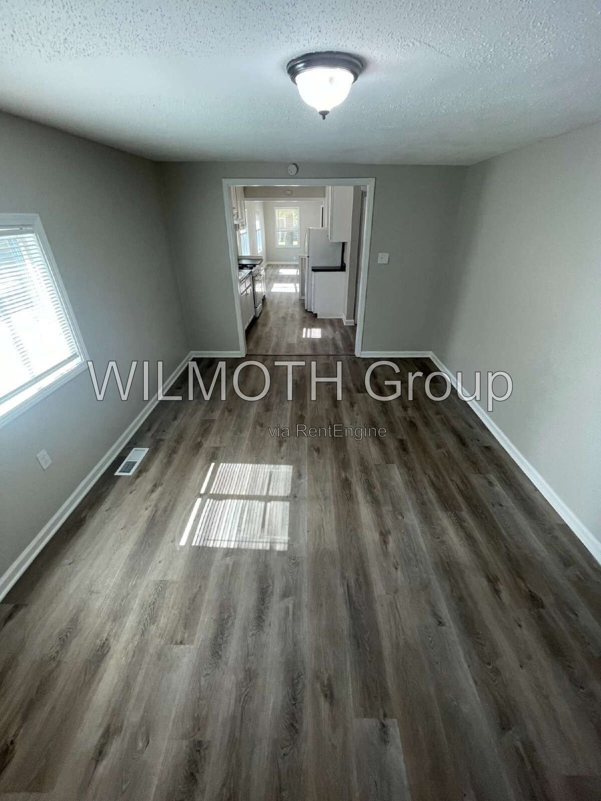 3-Bedroom Gem on Wallace Avenue with Spacious Living – 1,241 Sq. Ft. of Comfort! property image