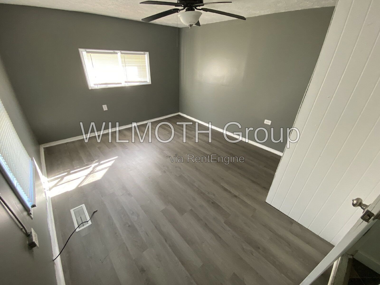 2-Bed Home with Cozy Comfort at 4201 E Lynn St, Anderson! property image