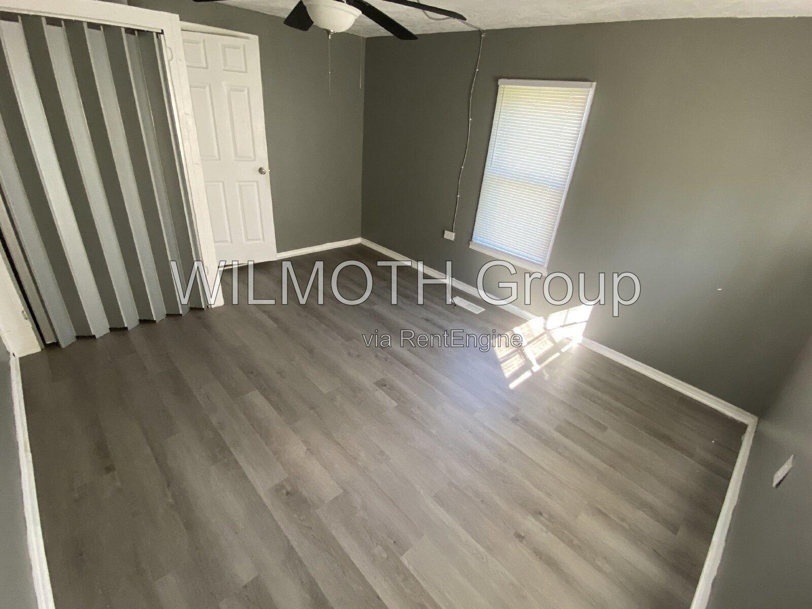 2-Bed Home with Cozy Comfort at 4201 E Lynn St, Anderson! property image